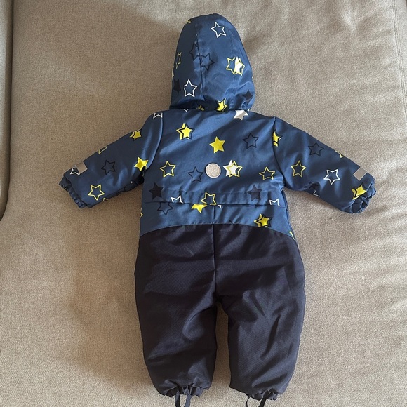 Star Patterned Baby Snowsuit - Picture 8 of 11